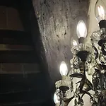 Residenza Teatro Antico Affittacamere 4*