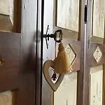 Residenza Teatro Antico 4* تودي