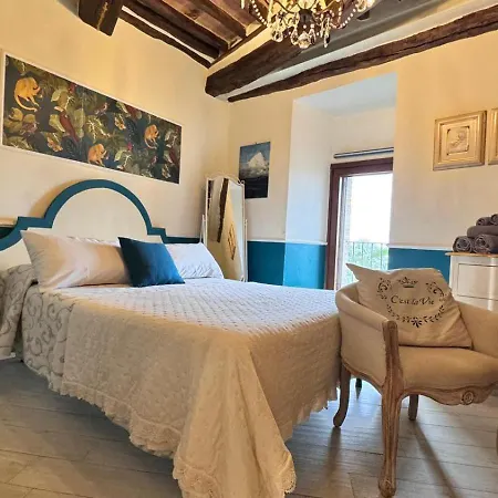 Residenza Teatro Antico 4* Todi