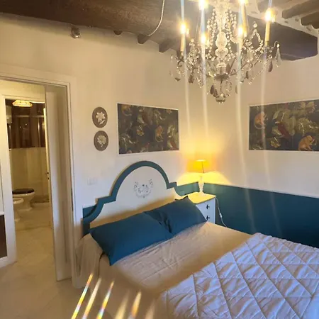 Residenza Teatro Antico Todi