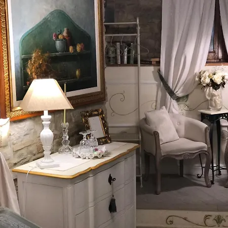 Residenza Teatro Antico 4*