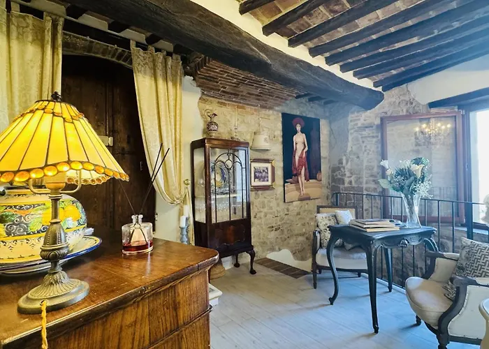 Residenza Teatro Antico 4*