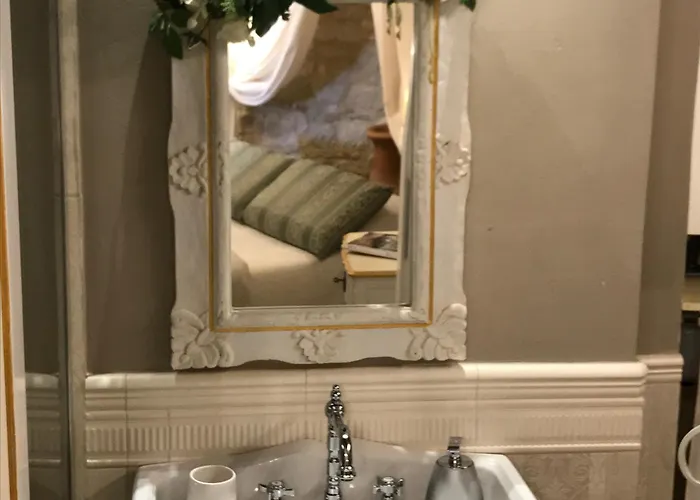 Residenza Teatro Antico 4*