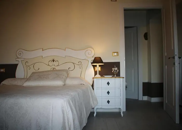 Pensjonat Residenza Teatro Antico 4*