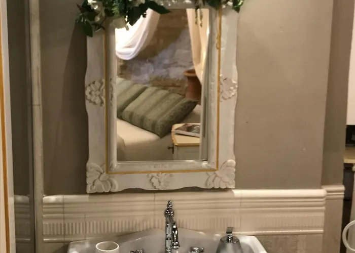 Residenza Teatro Antico 4*